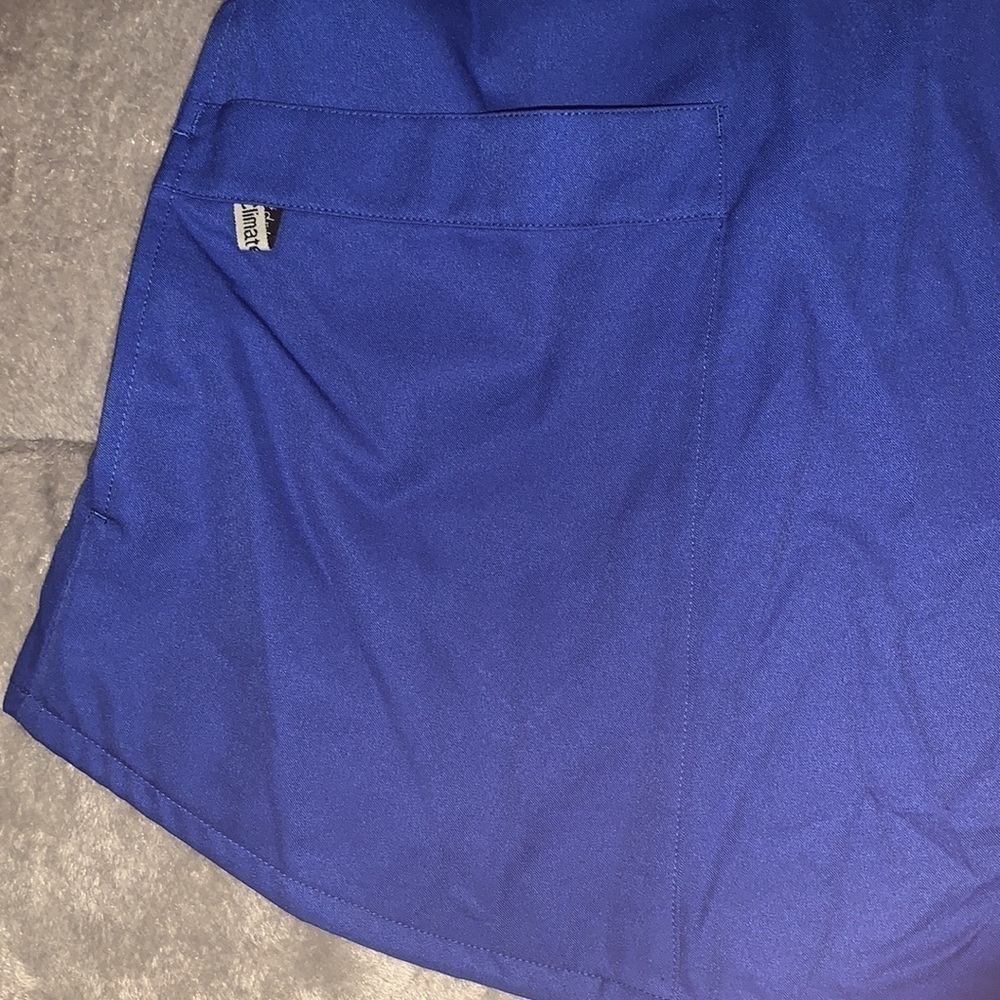 NWT Climate Right by Cuddl Duds Scrub Top - Picture 4 of 6
